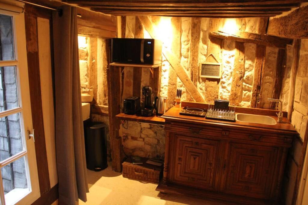 Cosy Studio Place Sainte Catherine Онфльор Екстериор снимка