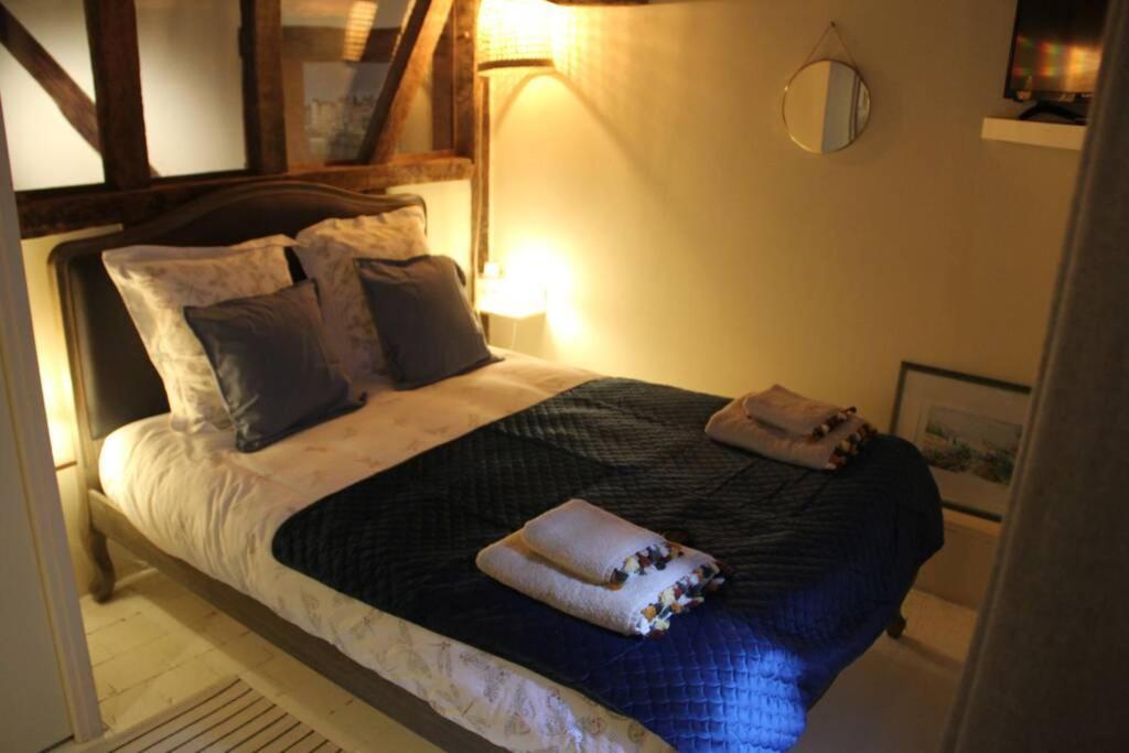 Cosy Studio Place Sainte Catherine Онфльор Екстериор снимка
